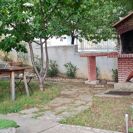 لوكفا روجوزنيكا Charismatic Garden Cottage With Sea View المظهر الخارجي الصورة